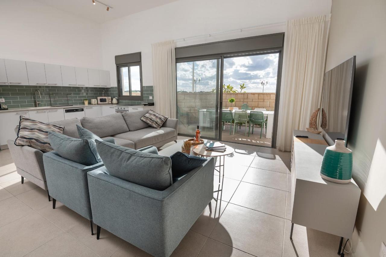 Sunset - Achziv Beach Apartment - סנסט חוף אכזיב นาฮารียา ภายนอก รูปภาพ