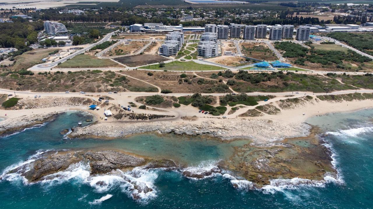 Sunset - Achziv Beach Apartment - סנסט חוף אכזיב นาฮารียา ภายนอก รูปภาพ